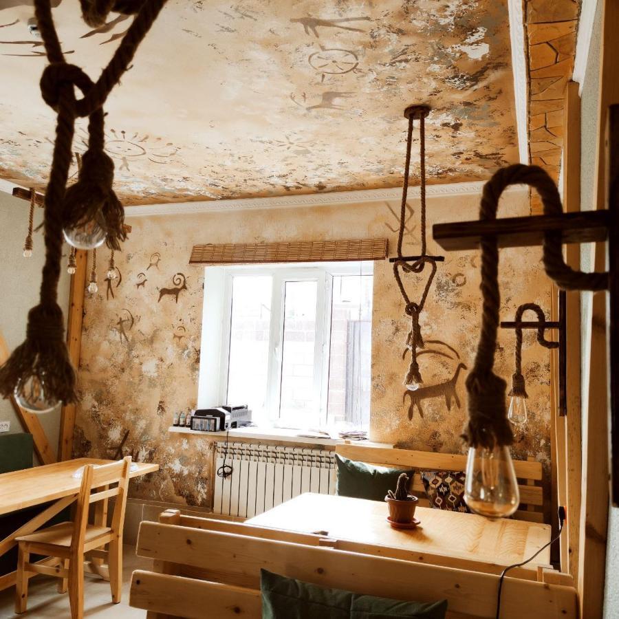 Silkroad Guesthouse 比什凯克 外观 照片